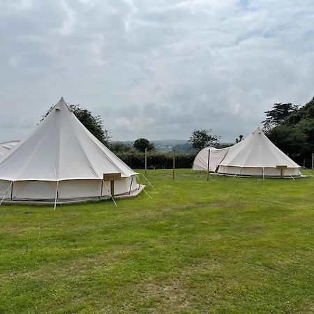 فندق Cox Hill Glamping Badger ترورو المظهر الخارجي الصورة